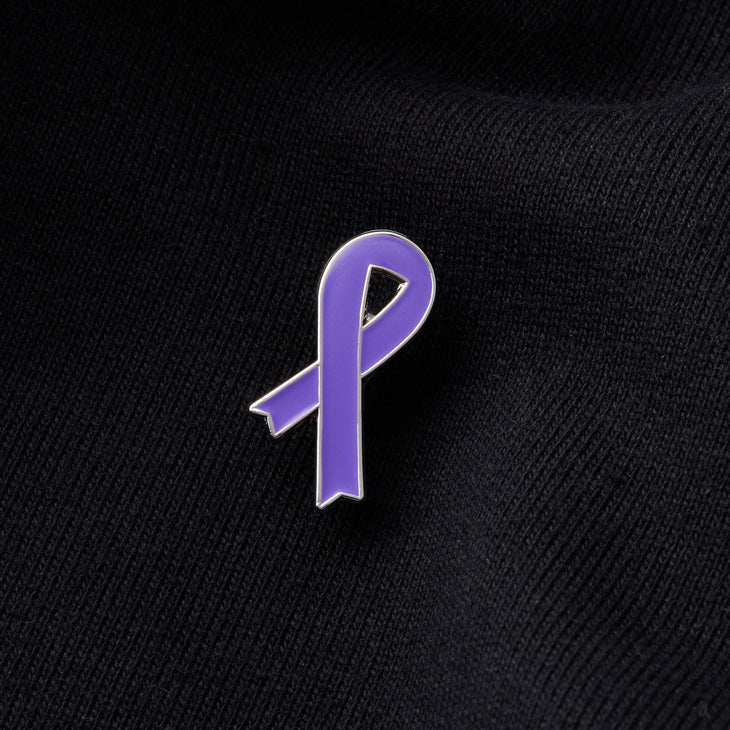 Purple ribbon pin badge - plain